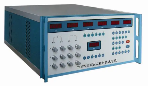 三相程控标准源.png 三相程控标准源.png