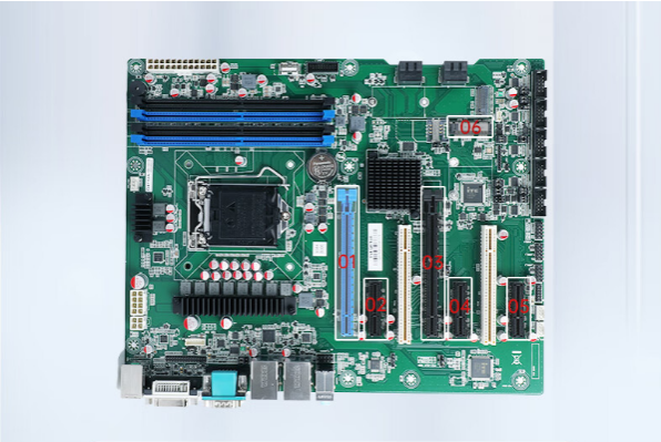 三屏便携机主板.png 三屏便携机主板.png