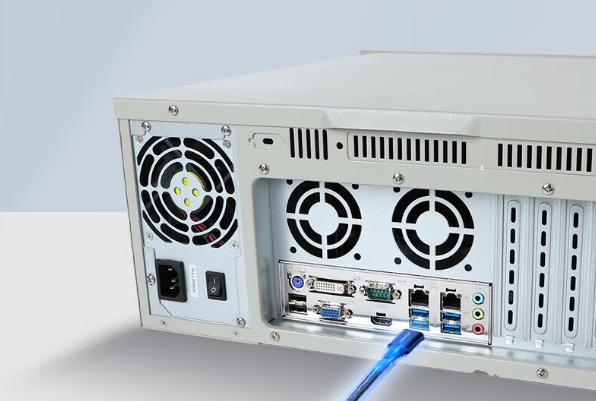 4U工控机端口.png 4U工控机端口.png