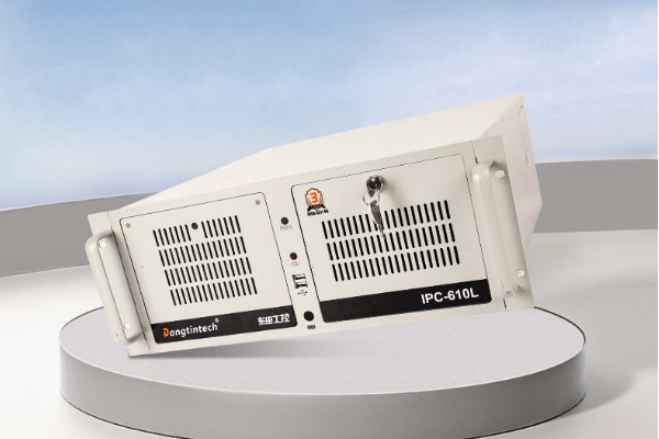 FUN884U工控机.png FUN884U工控机.png