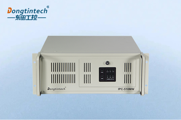 FUN884U上架式工控机.png FUN884U上架式工控机.png